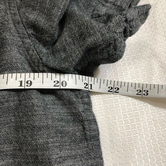 Men's Hurley Casual Button-Up Shirt, Short Sleeve, Black/Dark Gray Chest Medium - Picture 6 of 7